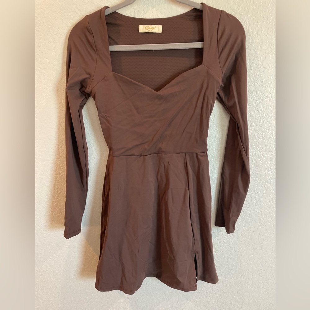 Women's Sweettheart Neckline Long Sleeve Dress With Side Slit - Size Small - Picture 4 of 8